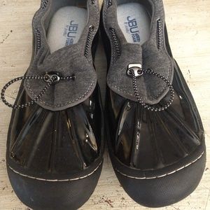 JBU Duck Shoe